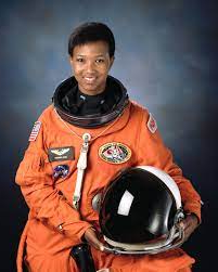 非裔美国女NASA宇航员